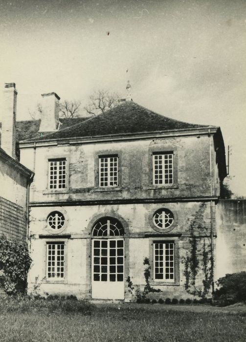 Domaine de Grammont : Orangerie, façade sud, vue générale