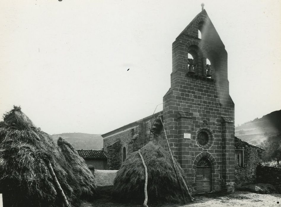 Eglise Saint-Pierre : Ensemble nord-ouest, vue générale