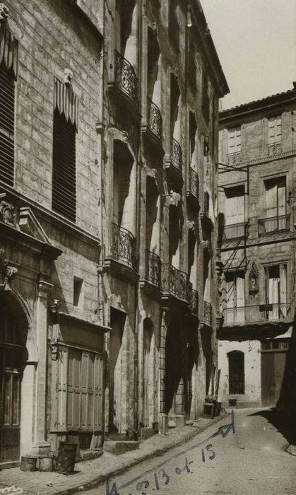 Hôtel Flottes de Sébazan : façade sur rue, vue générale