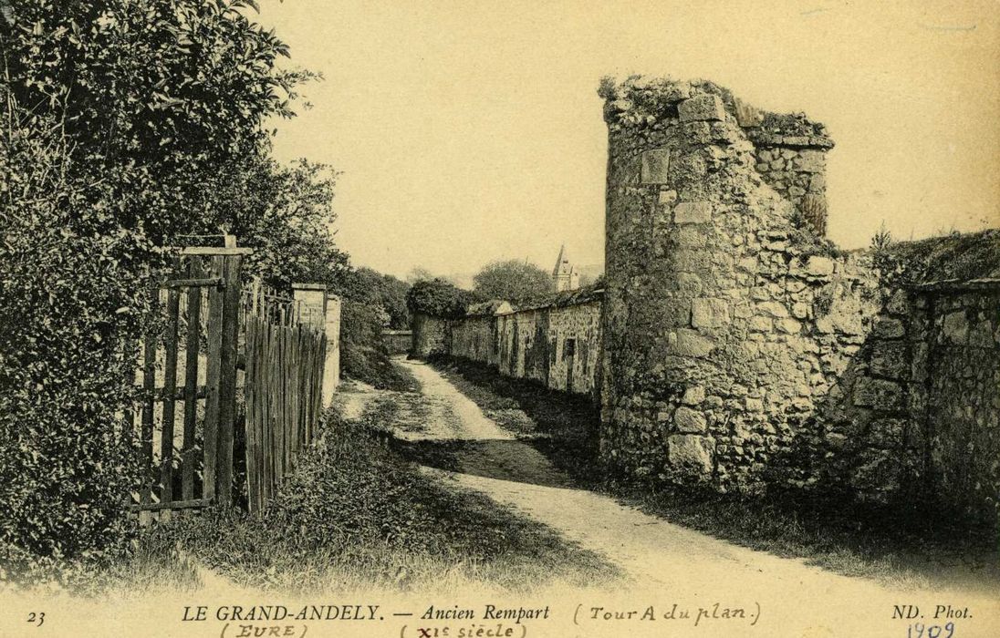 vue générale de l’enceinte
