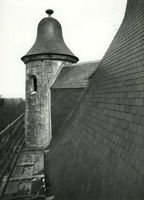 détail de la tourelle d’escalier du clocher