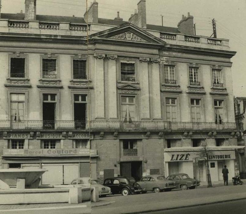 façade sur rue