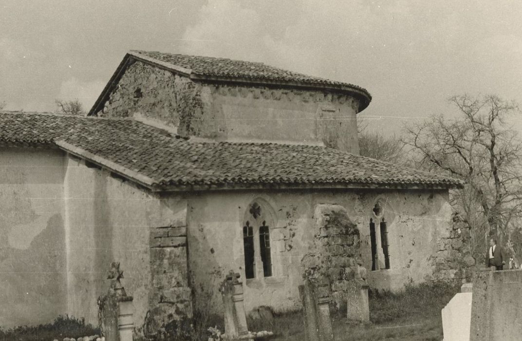 façade latérale sud, vue partielle