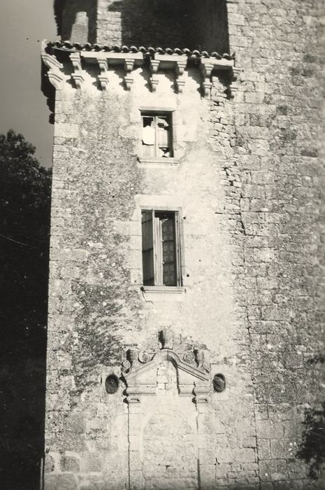 façade ouest, vue partielle