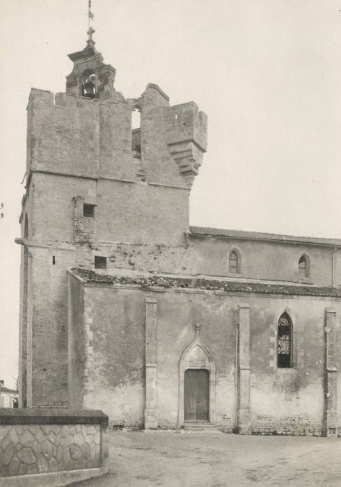 façade latérale sud, vue partielle