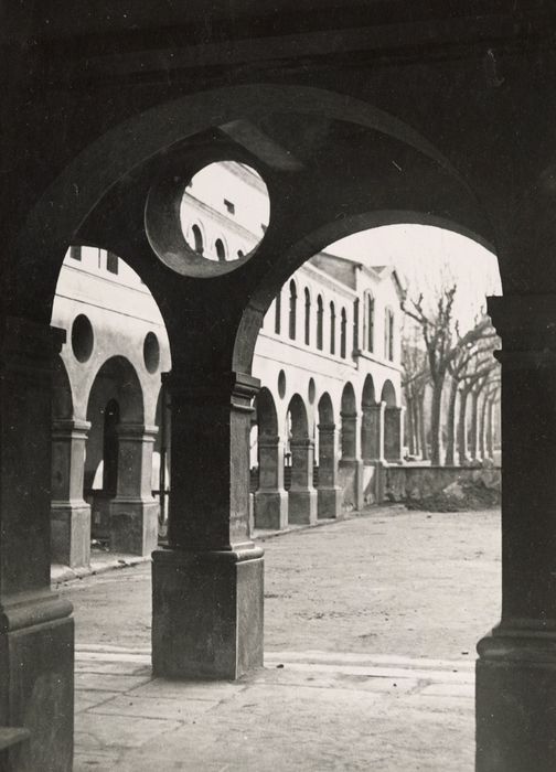 vue partielle du cloître