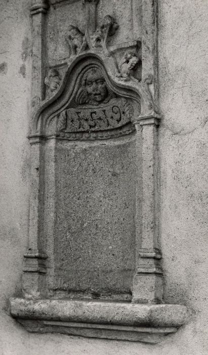 chapelle sud, détail de la piscine