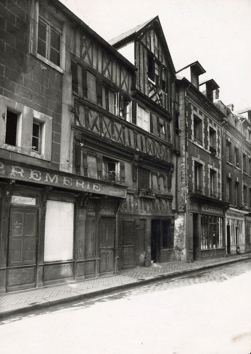 façade sur rue