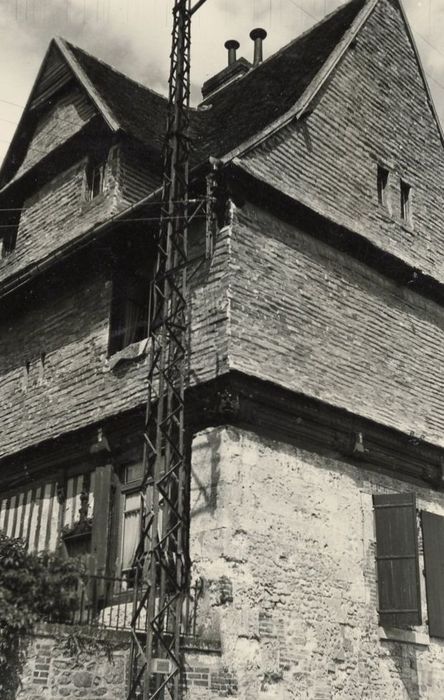 façades sud et ouest, vue partielle