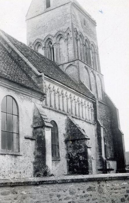 façade latérale sud, vue partielle