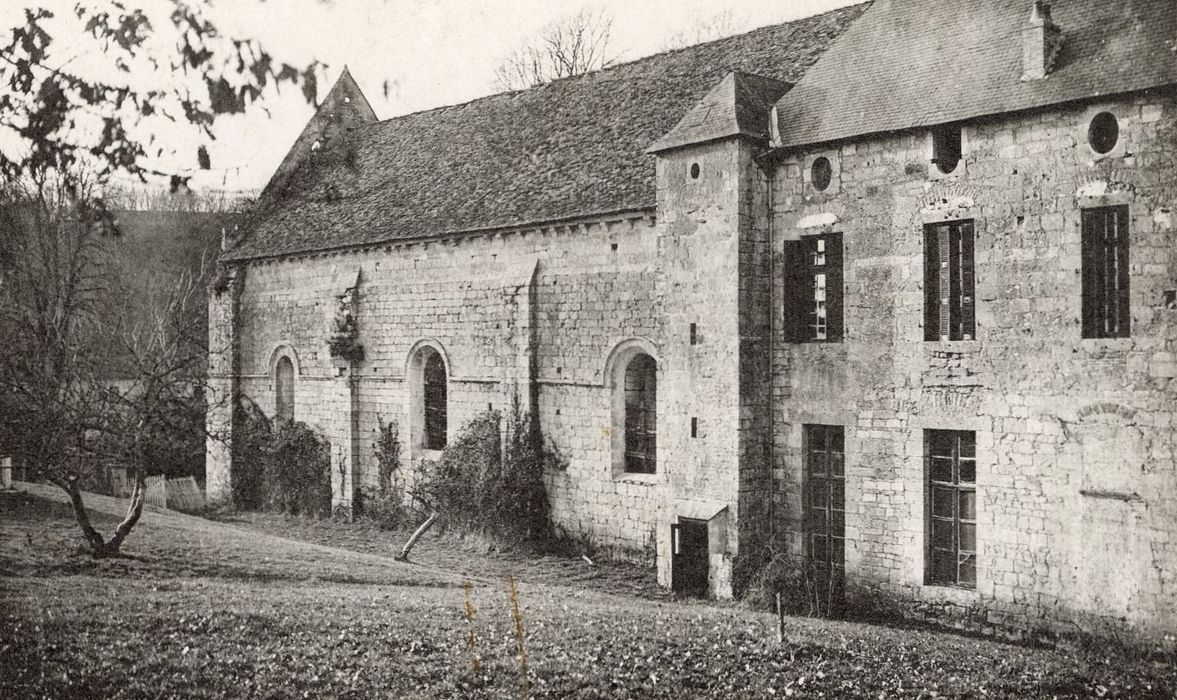 église abbatiale, façade latérale sud