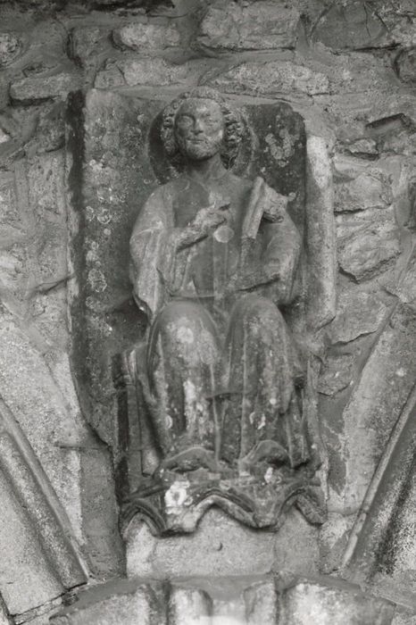 haut-relief : Saint Pierre - © Ministère de la Culture (France), Médiathèque du patrimoine et de la photographie, tous droits réservés