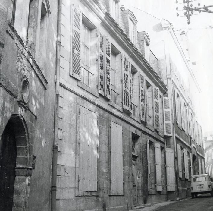 façade sur rue