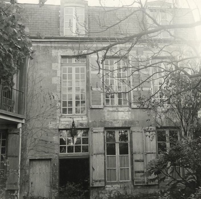 façade sur jardin