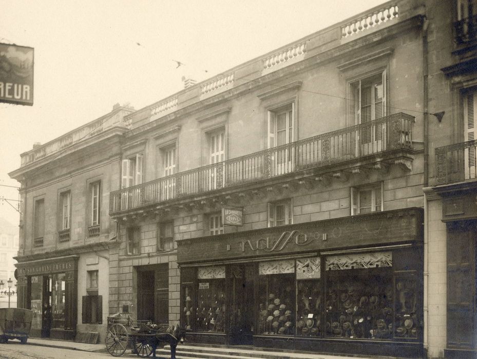 façade sur la rue Carnot