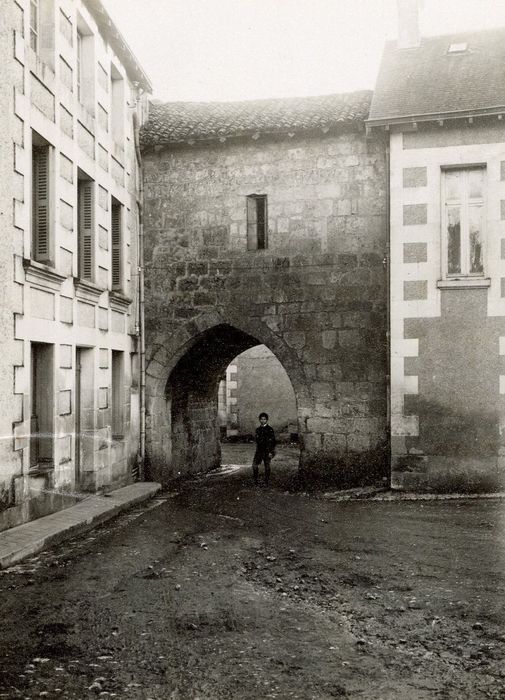 porte d’accès, élévation  nord