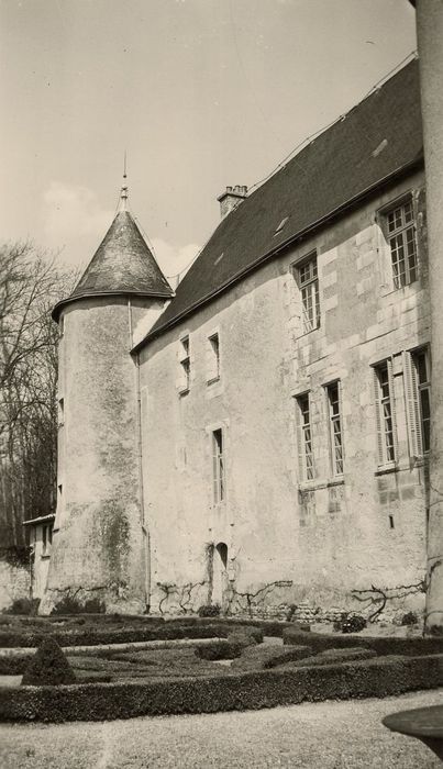 façade ouest, vue partielle