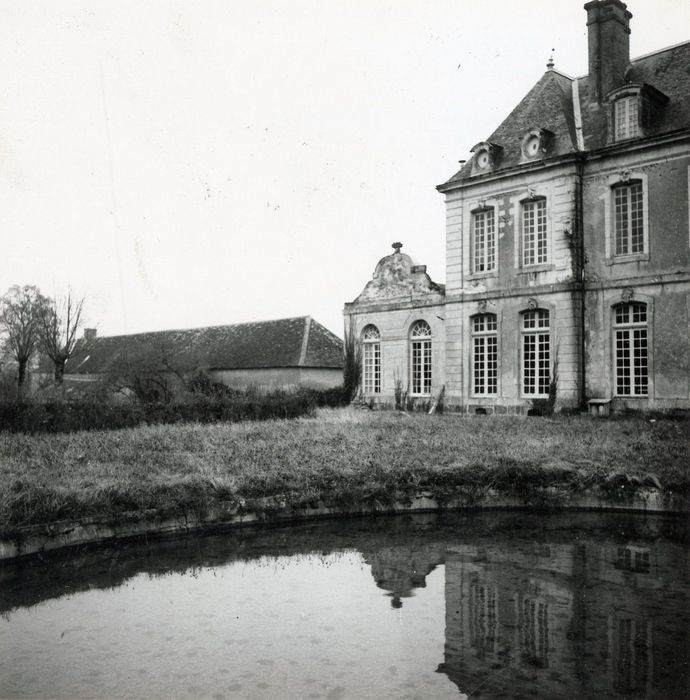 façade ouest, vue partielle