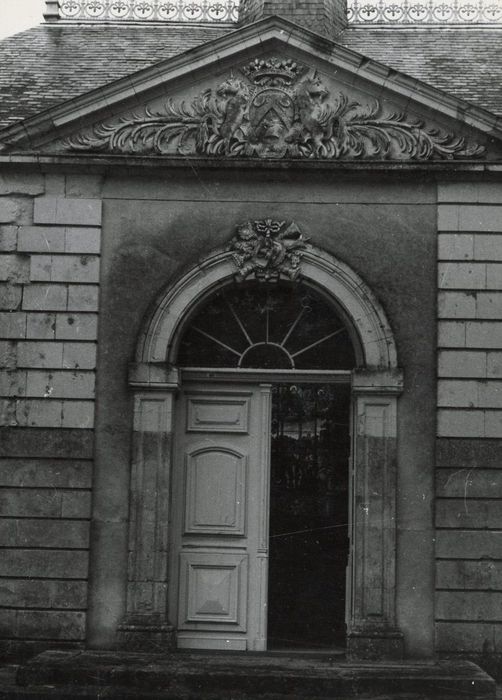 chapelle, portail d’accès sud