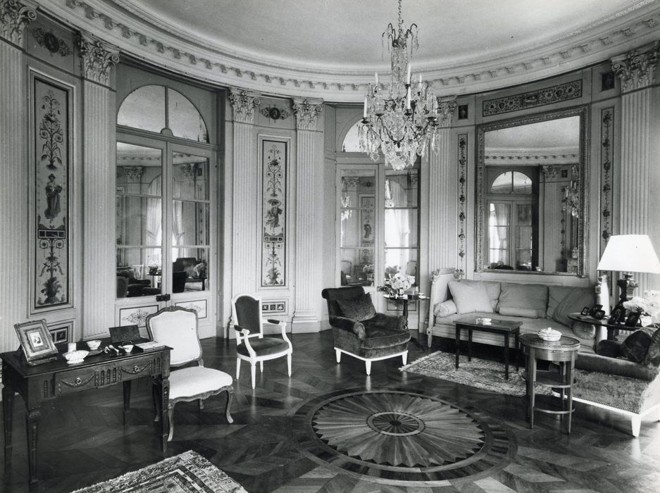 grand salon, vue partielle