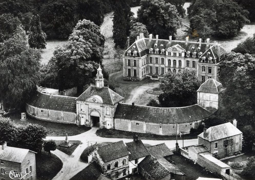 vue aérienne de l’ensemble des bâtiments