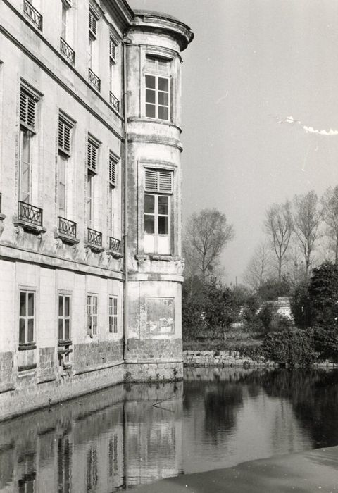 douves ouest, vue partielle