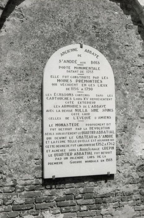 plaque commémorative