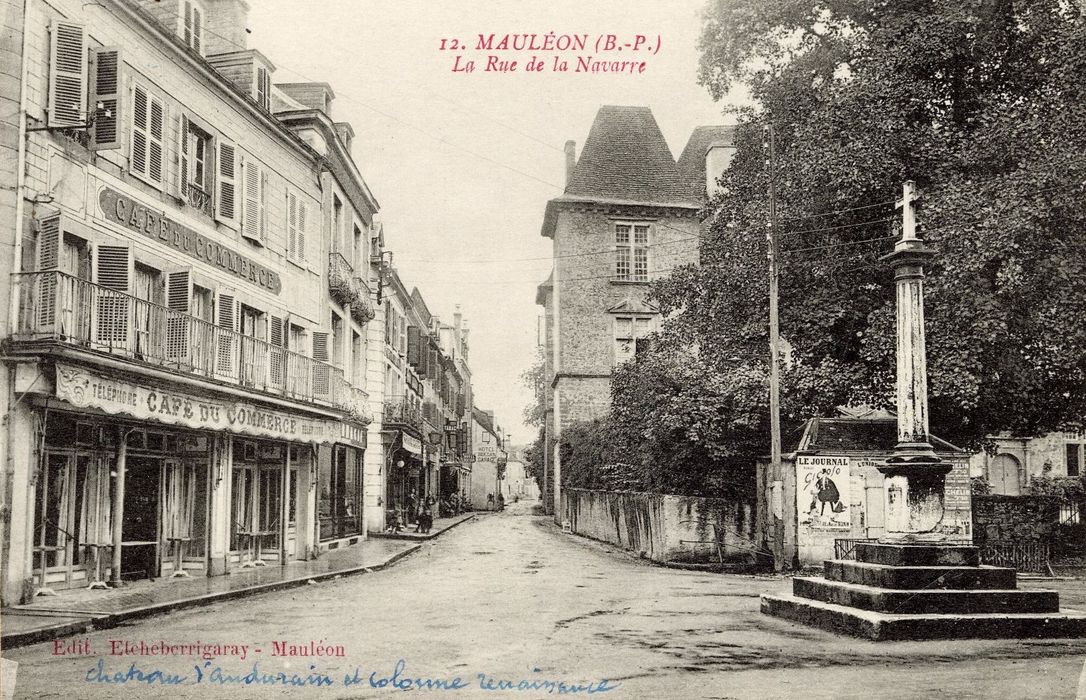 vue générale du calvaire dans son environnement