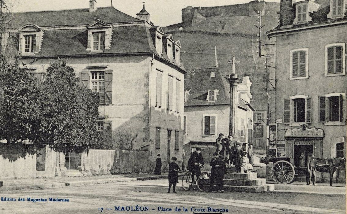 vue générale du calvaire dans son environnement