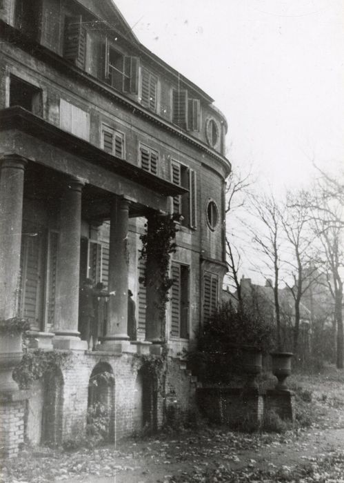 façade sud, vue partielle