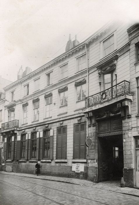 façade sur rue