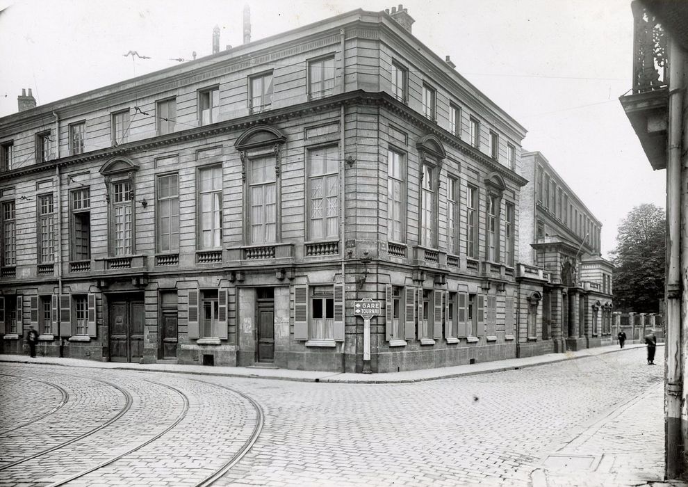 façade sur rue