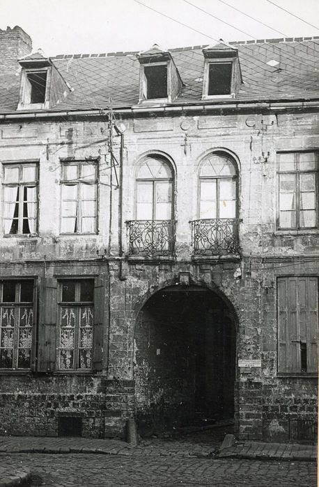 façade sur rue