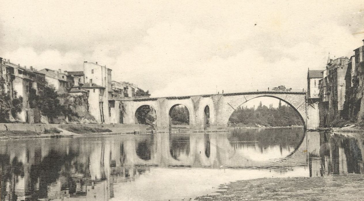 vue générale du pont depuis l’amont