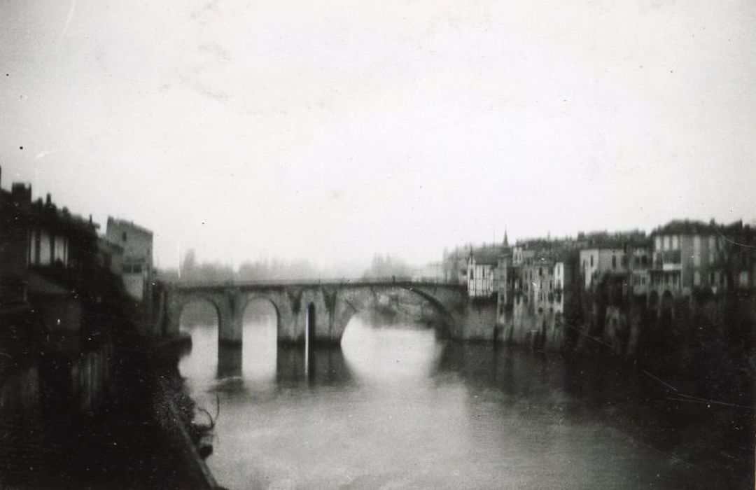 vue générale du pont depuis l’amont