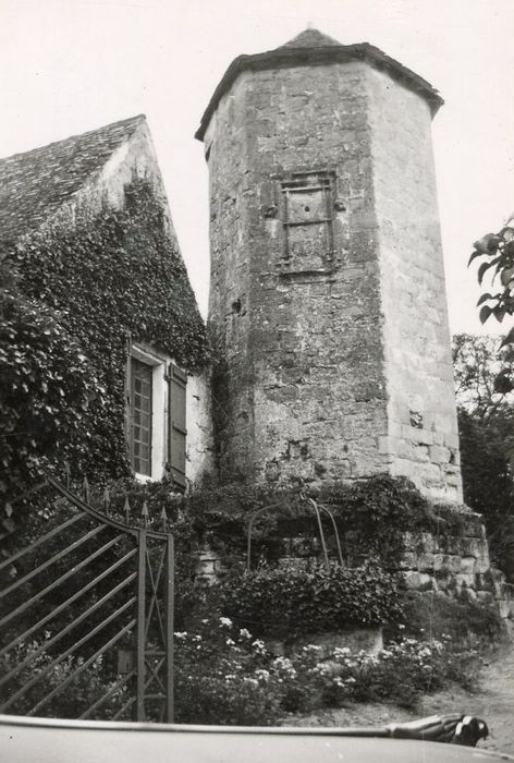 tour de l’ancien château