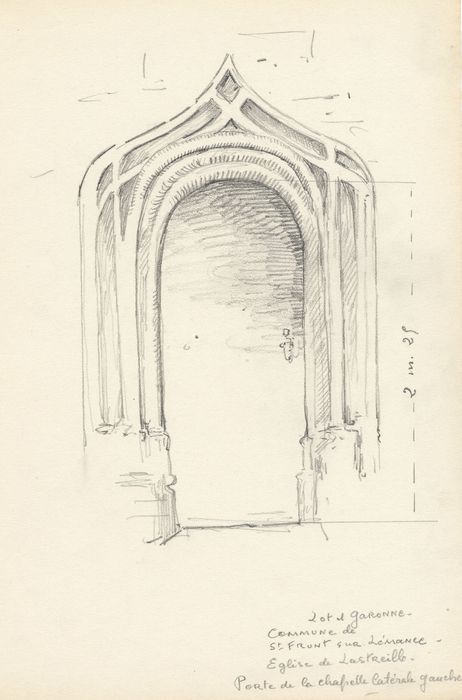 porte d’accès à la chapelle latérale nord (dessin : crayon sur papier)