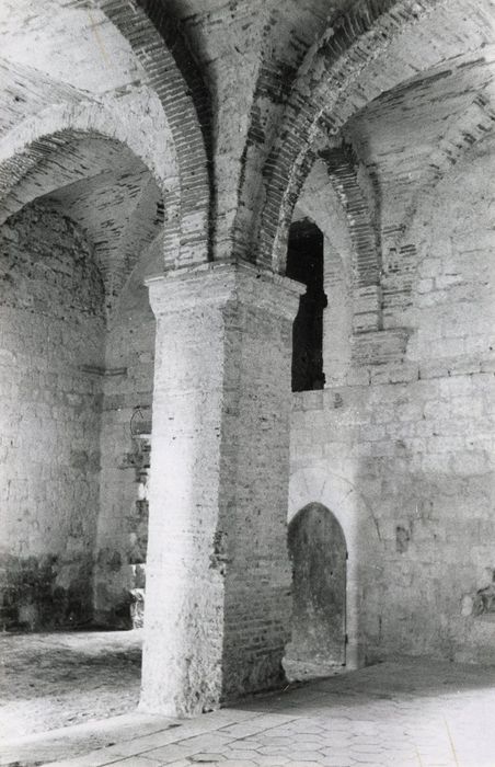 salle des gardes, vue partielle