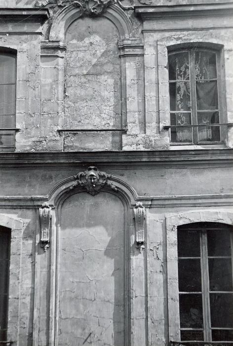 façade sur rue, détail