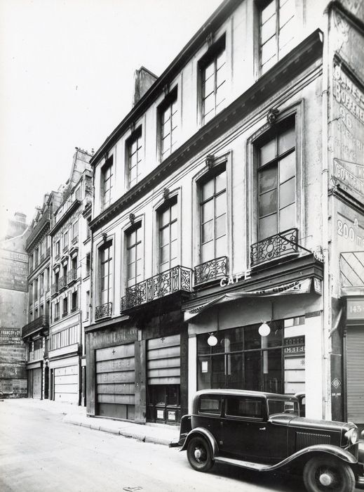 façade sur rue