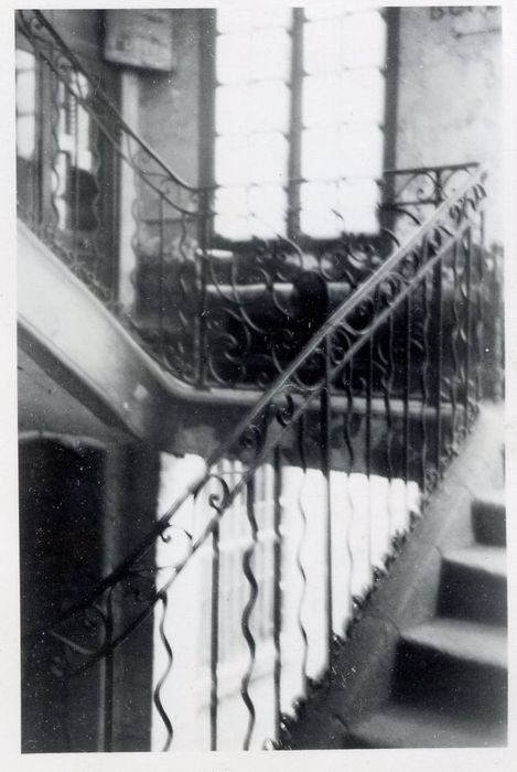 escalier, vue partielle