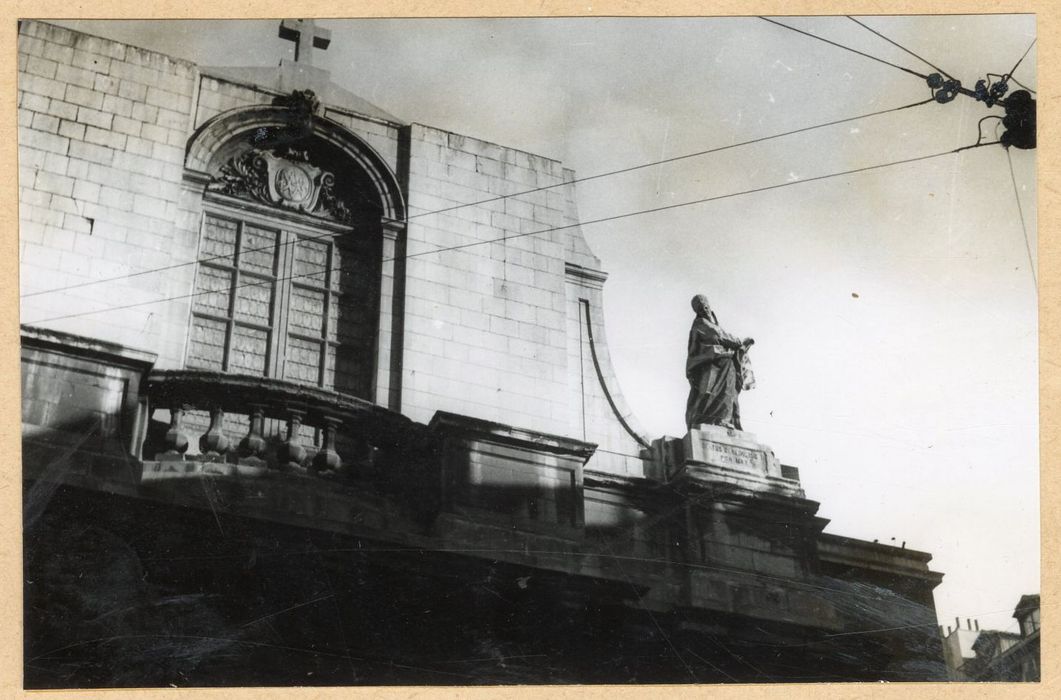 façade ouest, vue partielle