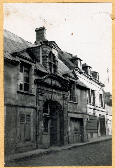 façade sur rue