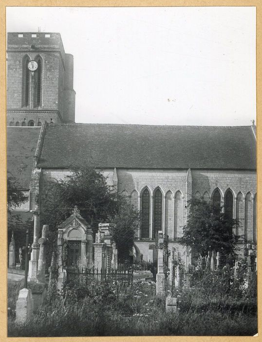 façade latérale sud, vue partielle