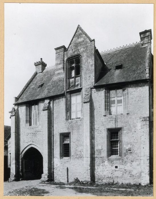 logis, façade sud