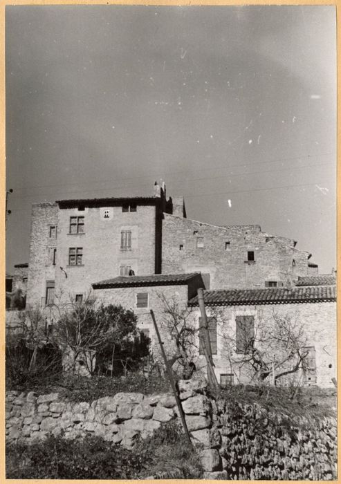 vue générale du bâtiment depuis le Sud