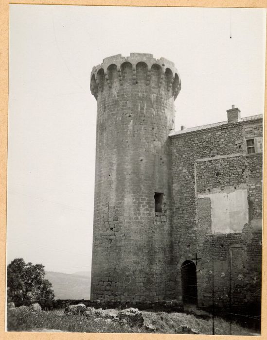 tour ronde d’angle, vue générale