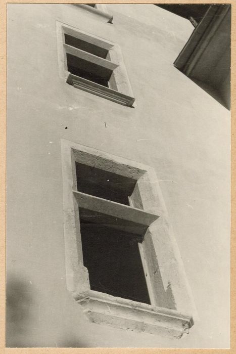 façade non localisée, détail de baies