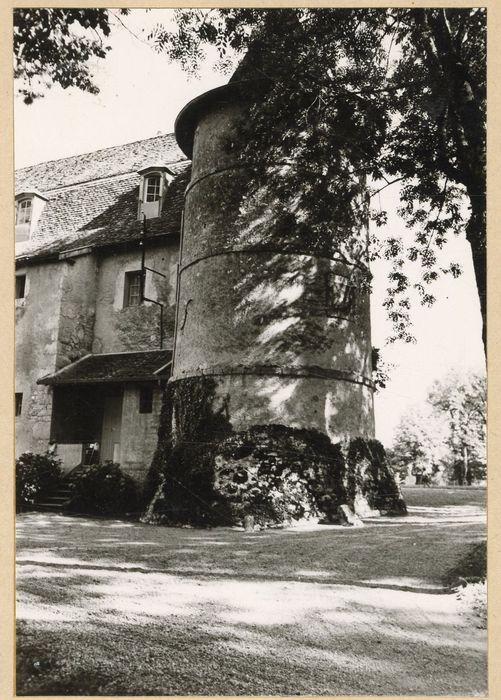 aile nord, tour nord-ouest