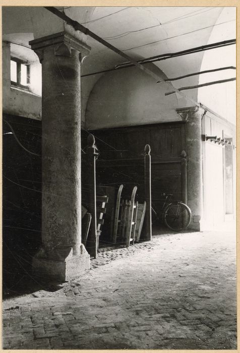vue partielle des écuries